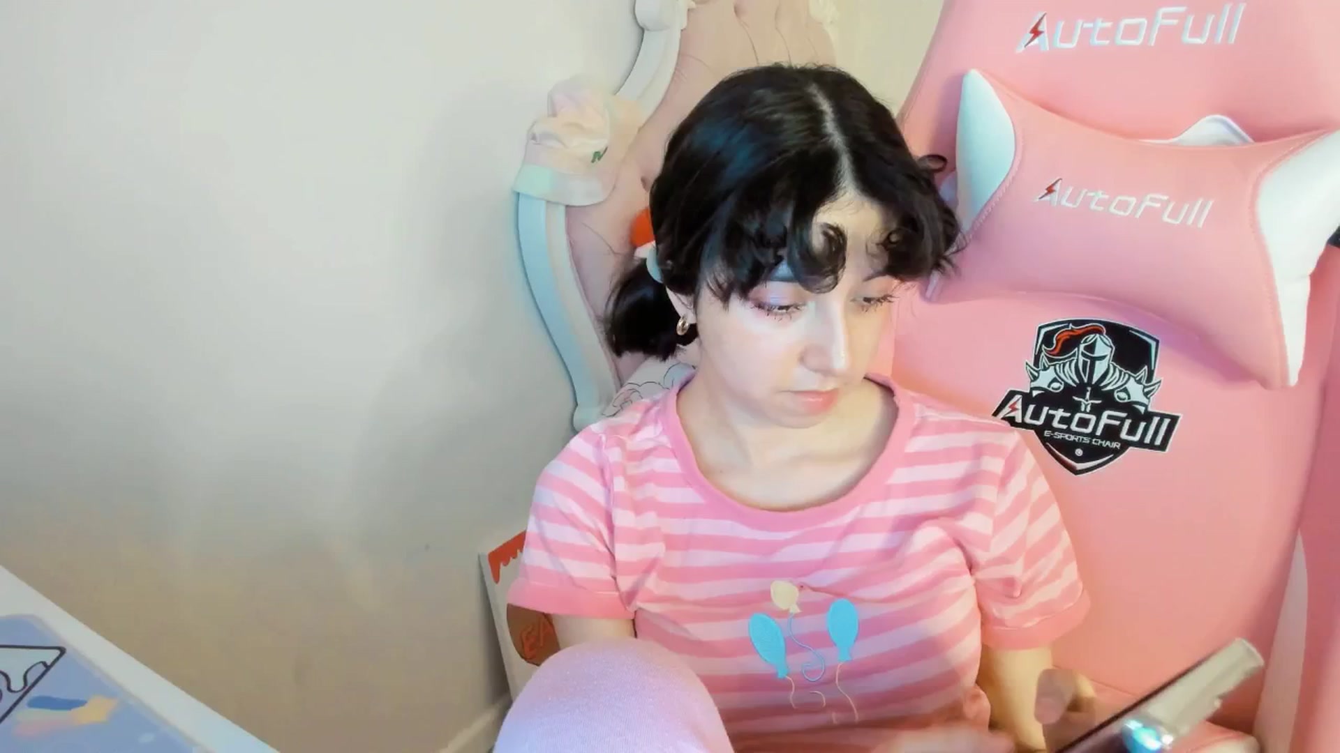 Gallery image thumbnail from Cherrycute666's myfreecams stream on, 08/10/2025, 01:32 image 18 of 20