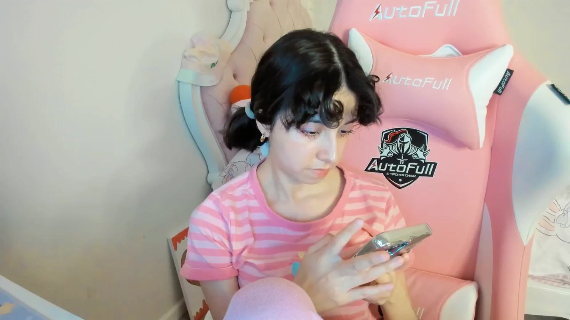 Gallery image thumbnail from Cherrycute666's myfreecams stream on, 08/10/2025, 01:32 image 20 of 20