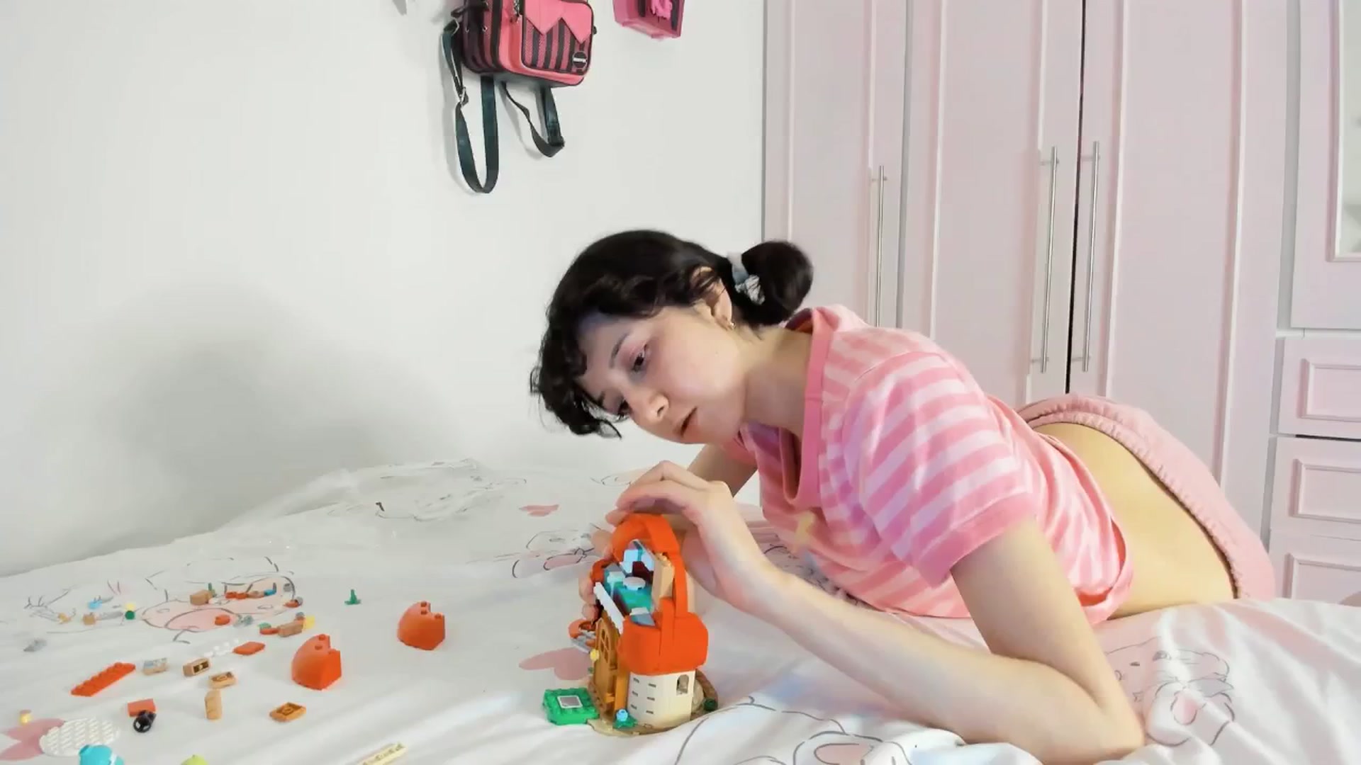 Gallery image thumbnail from Cherrycute666's myfreecams stream on, 08/10/2025, 08:15 image 5 of 20