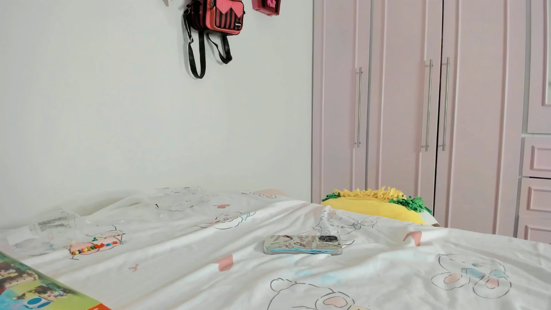 Gallery image thumbnail from Cherrycute666's myfreecams stream on, 08/10/2025, 08:15 image 7 of 20