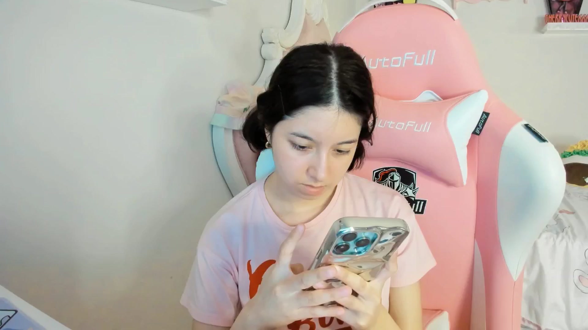 Gallery image thumbnail from Cherrycute666's myfreecams stream on, 08/11/2025, 02:39 image 2 of 20