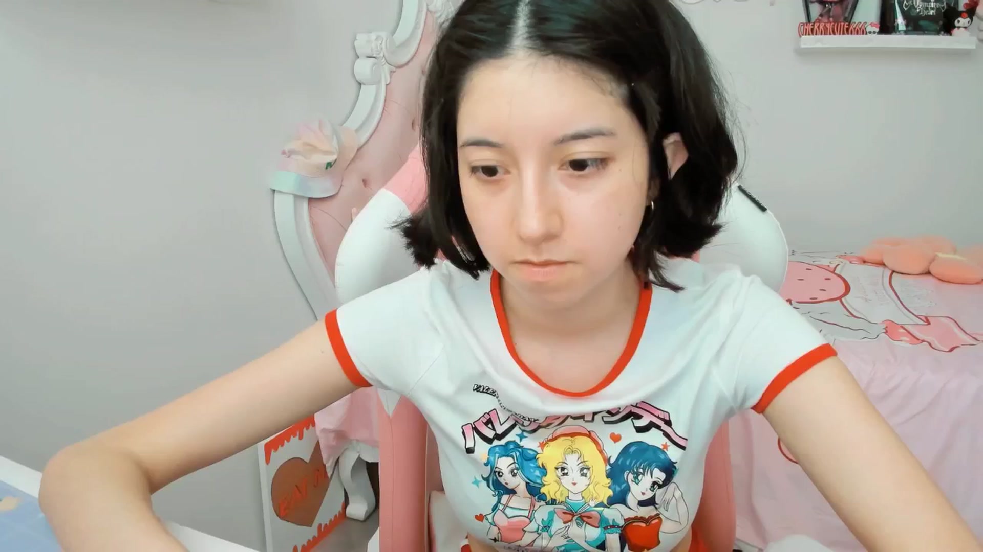 Gallery image thumbnail from Cherrycute666's myfreecams stream on, 08/16/2025, 24:08 image 10 of 20