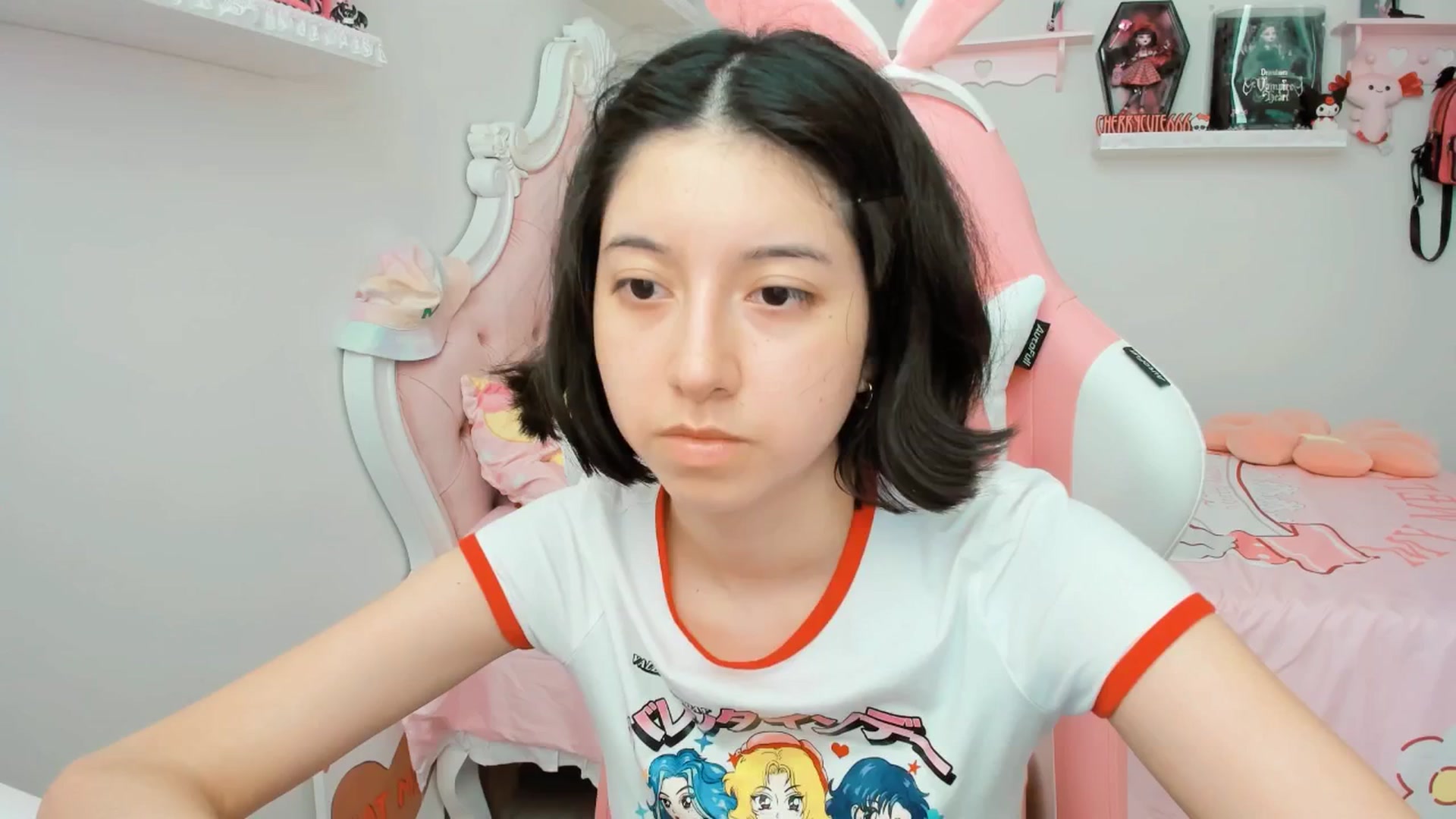 Gallery image thumbnail from Cherrycute666's myfreecams stream on, 08/16/2025, 24:08 image 9 of 20