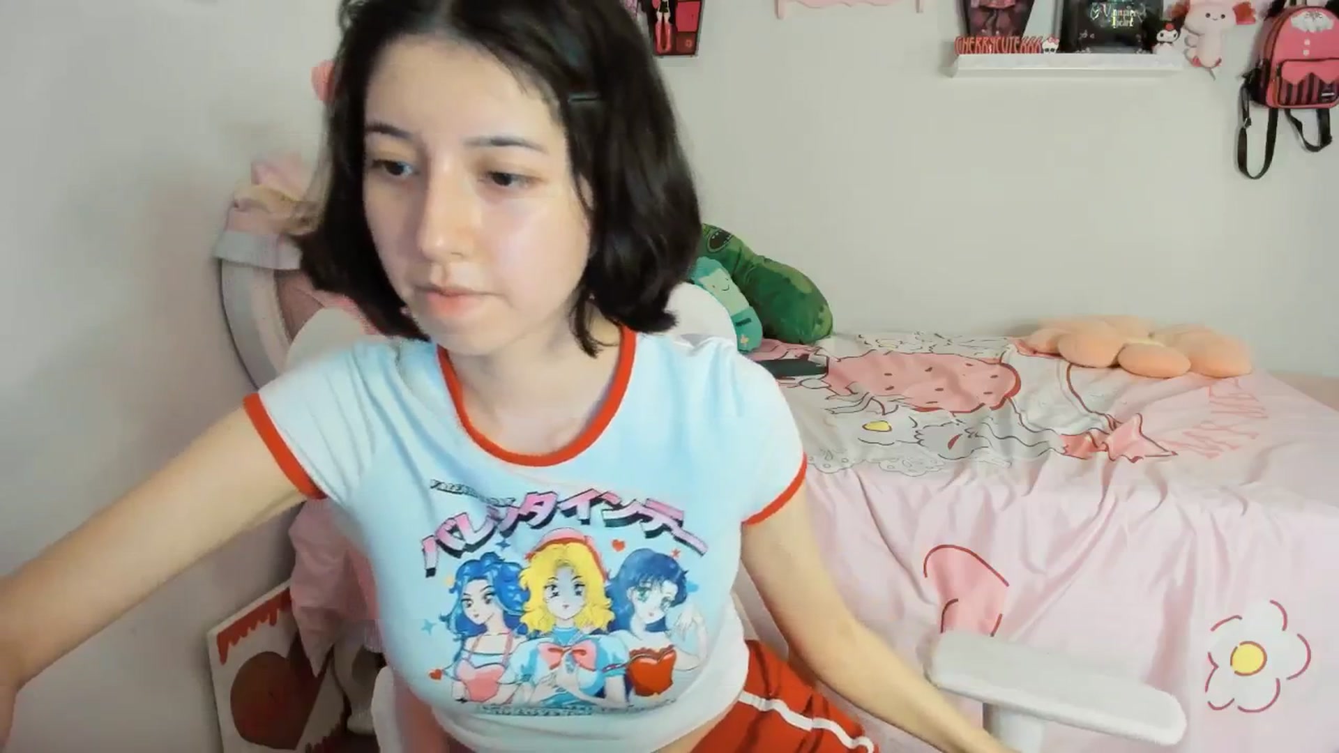 Gallery image thumbnail from Cherrycute666's myfreecams stream on, 08/16/2025, 01:55 image 12 of 20
