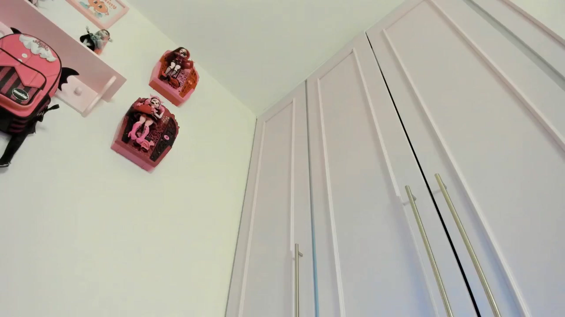 Gallery image thumbnail from Cherrycute666's myfreecams stream on, 08/17/2025, 04:36 image 11 of 20
