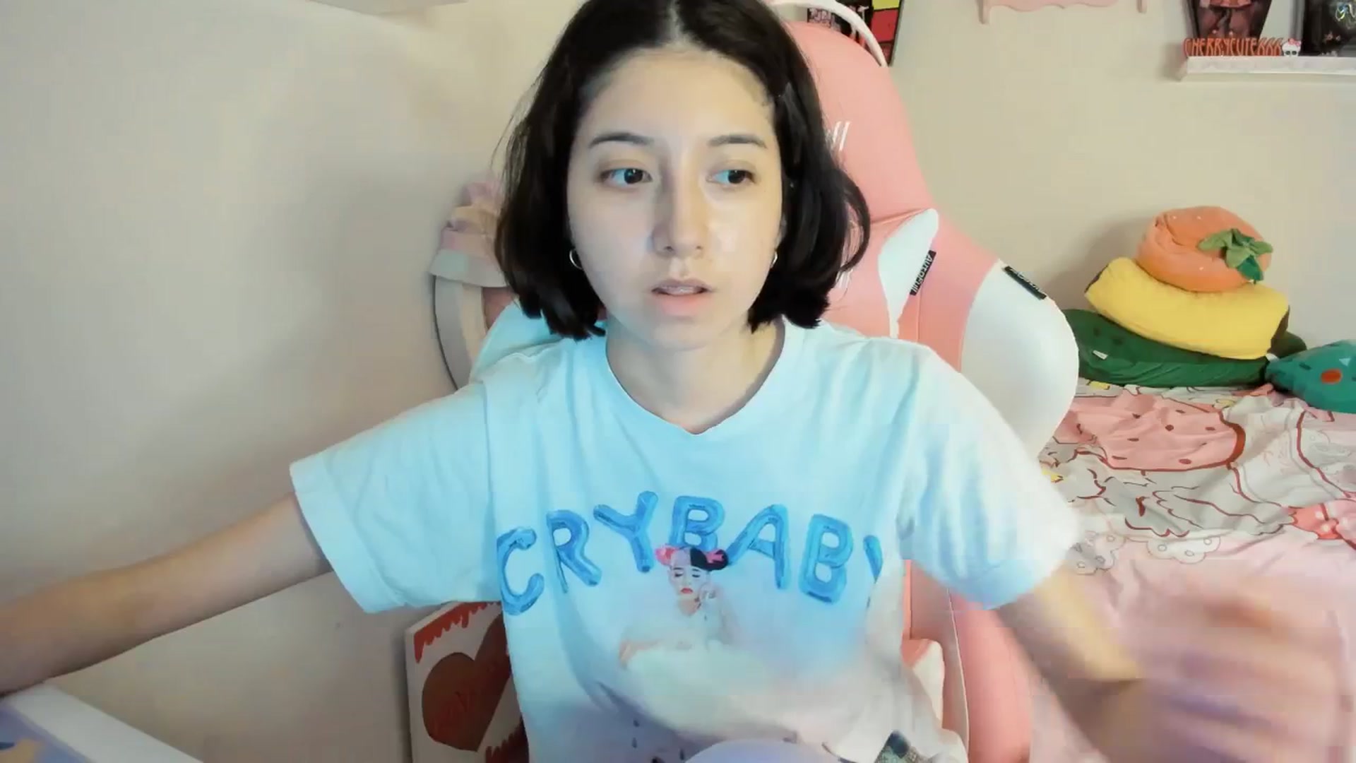 Gallery image thumbnail from Cherrycute666's myfreecams stream on, 08/17/2025, 08:10 image 7 of 20