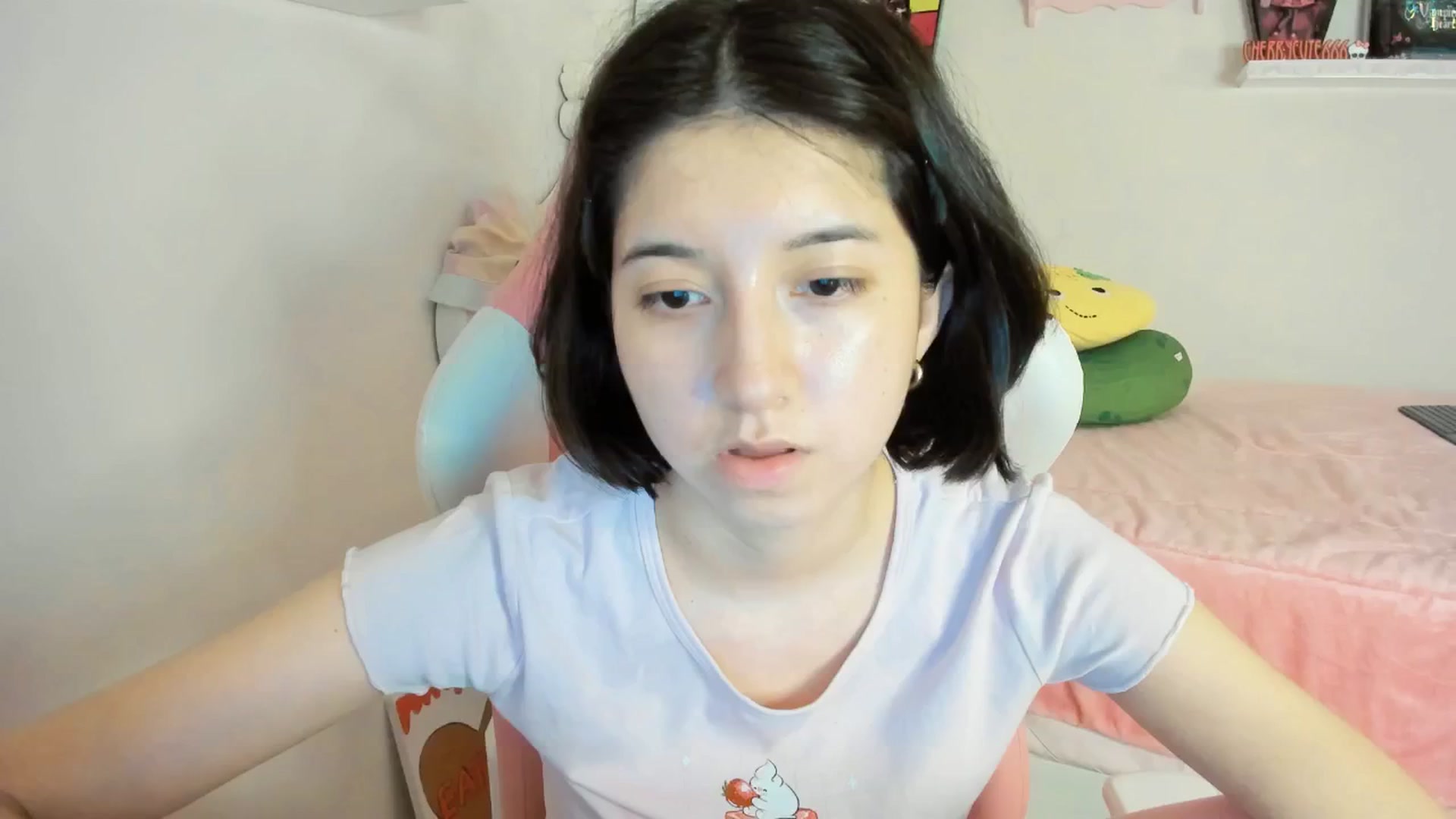 Gallery image thumbnail from Cherrycute666's myfreecams stream on, 08/23/2025, 07:16 image 2 of 20