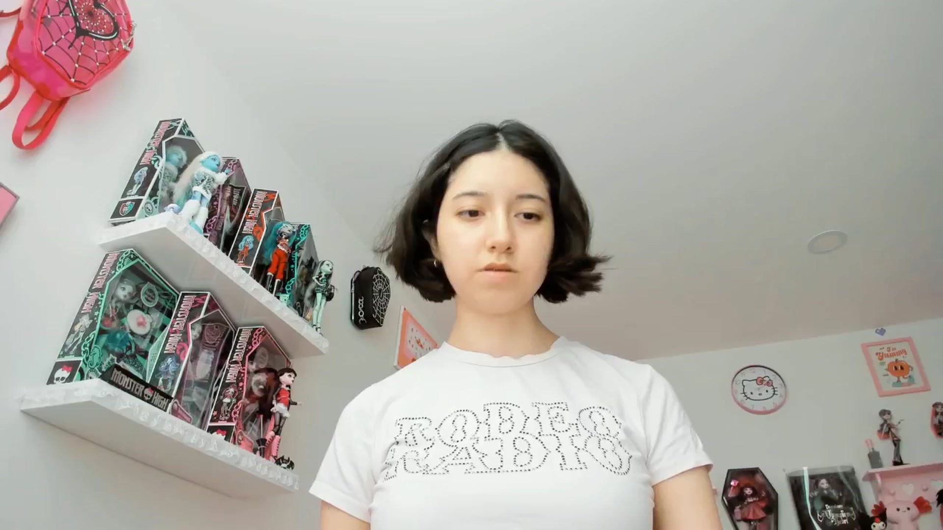 Gallery image thumbnail from Cherrycute666's myfreecams stream on, 08/23/2025, 23:26 image 18 of 20