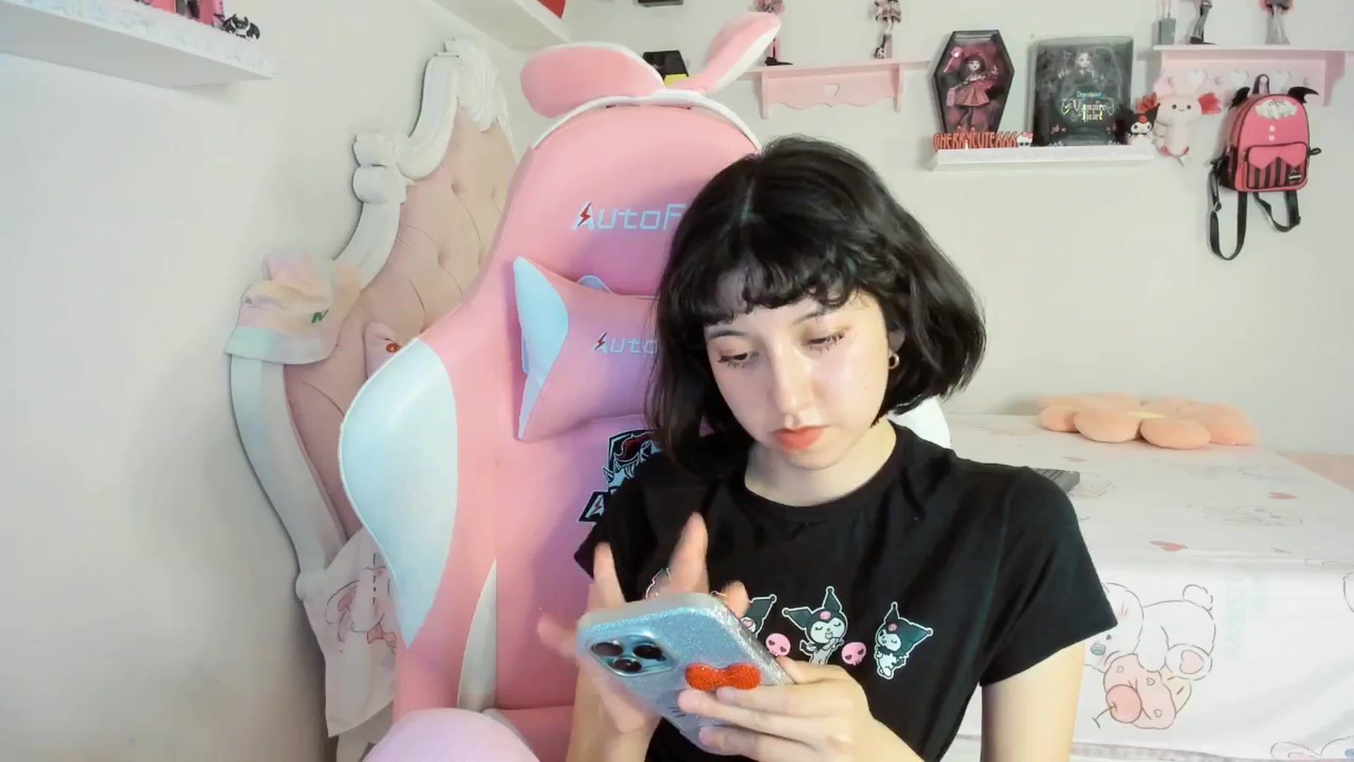 Gallery image thumbnail from Cherrycute666's myfreecams stream on, 08/28/2025, 05:09 image 18 of 20