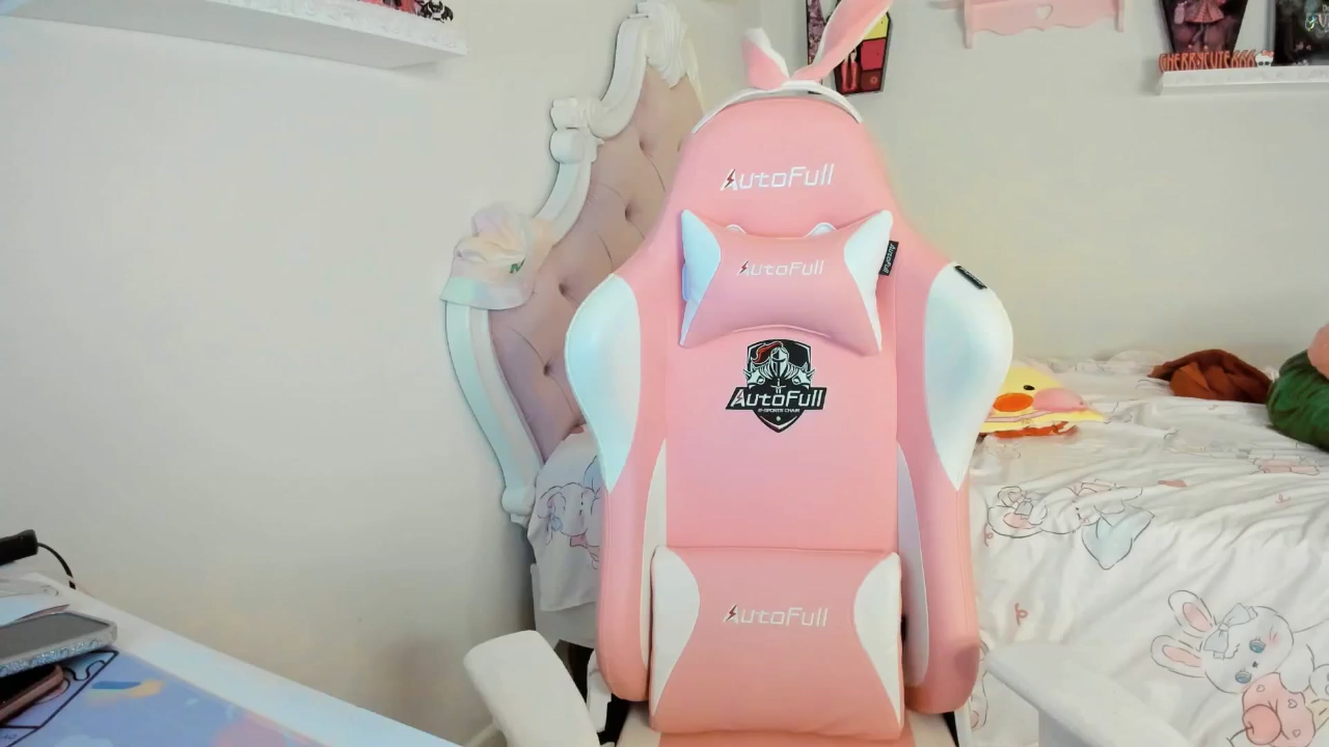 Gallery image thumbnail from Cherrycute666's myfreecams stream on, 08/30/2025, 04:20 image 9 of 20