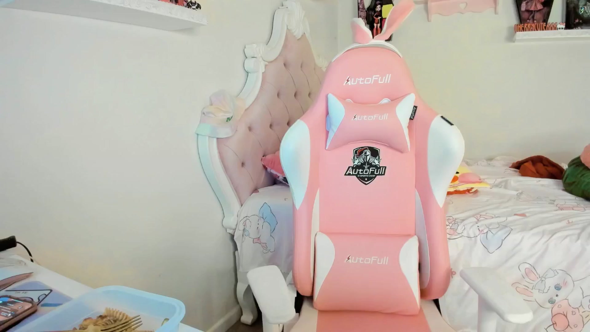 Gallery image thumbnail from Cherrycute666's myfreecams stream on, 08/30/2025, 04:20 image 8 of 20