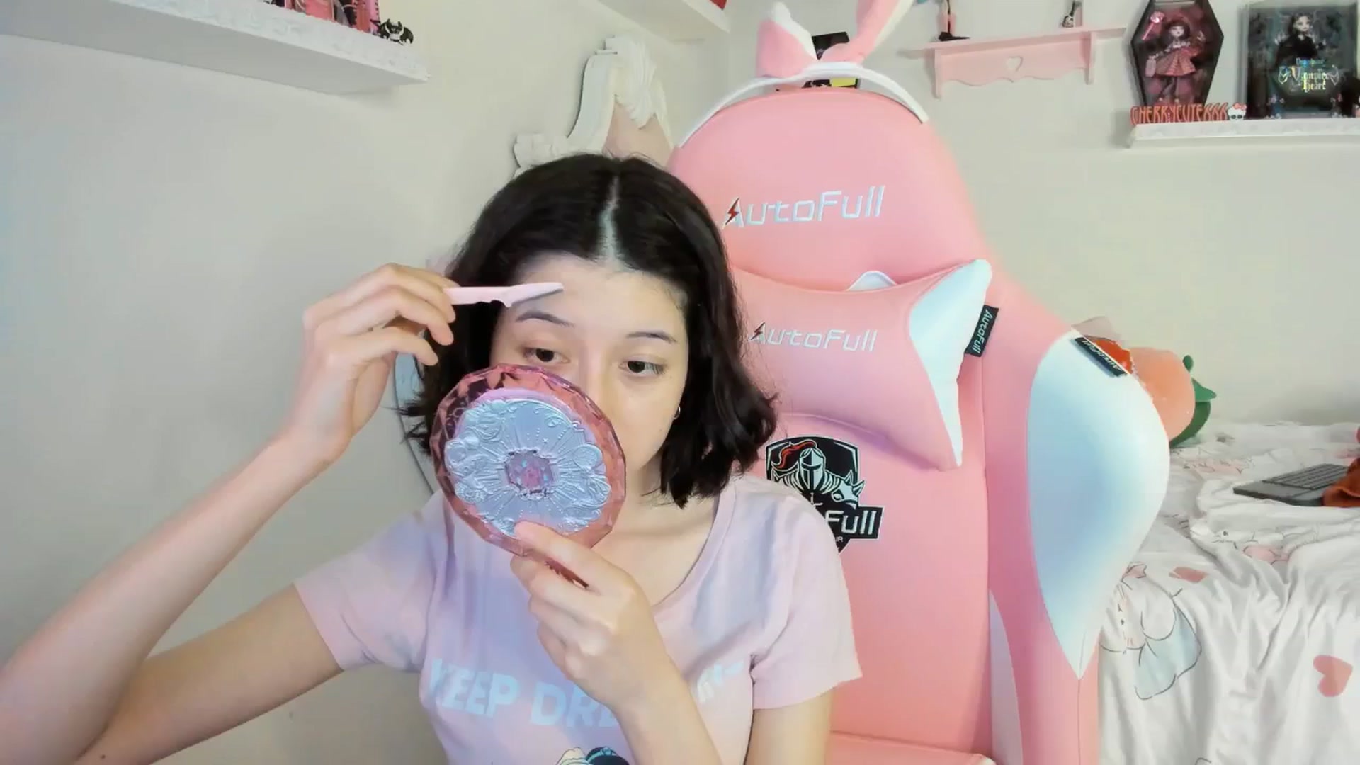 Gallery image thumbnail from Cherrycute666's myfreecams stream on, 08/31/2025, 02:48 image 2 of 20