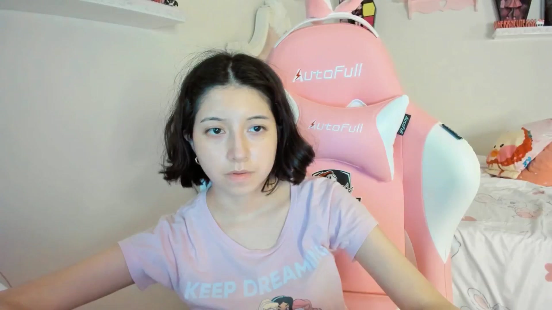 Gallery image thumbnail from Cherrycute666's myfreecams stream on, 08/31/2025, 06:18 image 5 of 20