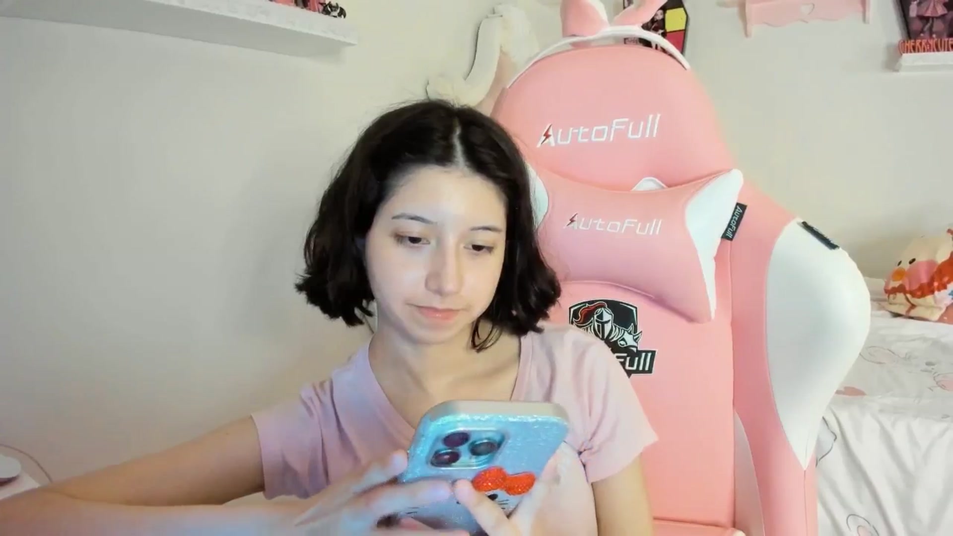 Gallery image thumbnail from Cherrycute666's myfreecams stream on, 08/31/2025, 06:18 image 6 of 20