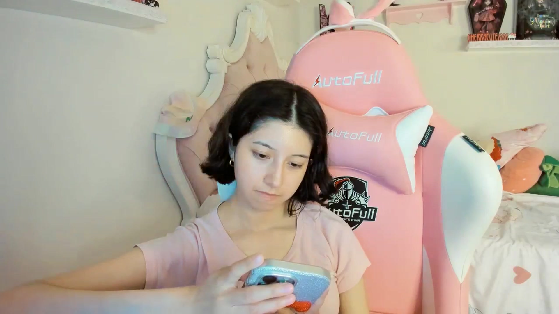 Gallery image thumbnail from Cherrycute666's myfreecams stream on, 08/31/2025, 06:18 image 11 of 20