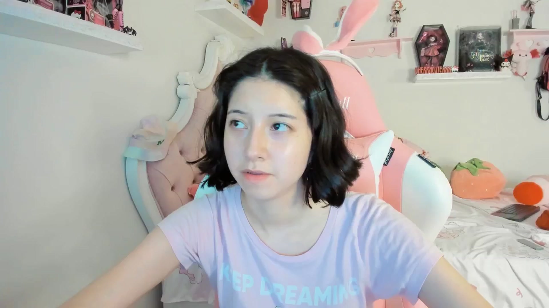 Gallery image thumbnail from Cherrycute666's myfreecams stream on, 08/31/2025, 09:05 image 12 of 20