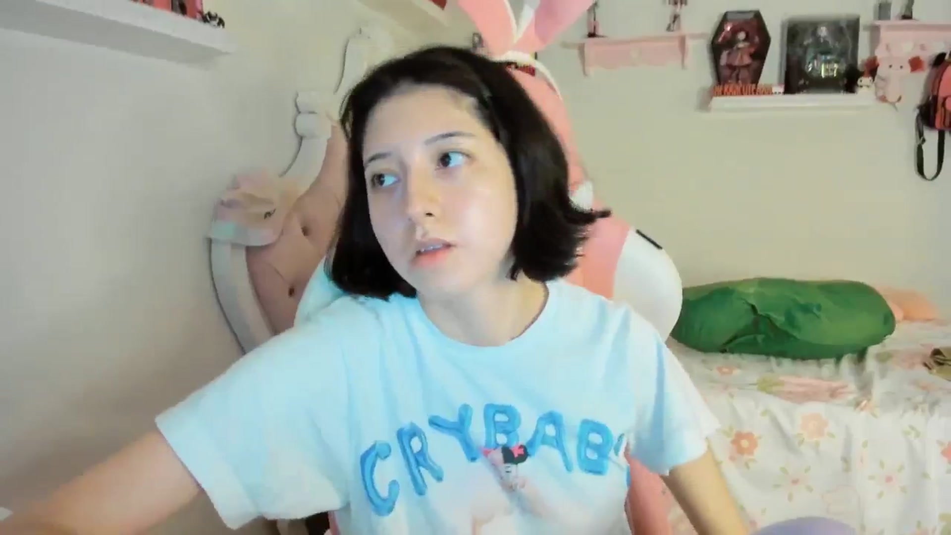 Gallery image thumbnail from Cherrycute666's myfreecams stream on, 09/02/2025, 05:04 image 16 of 20