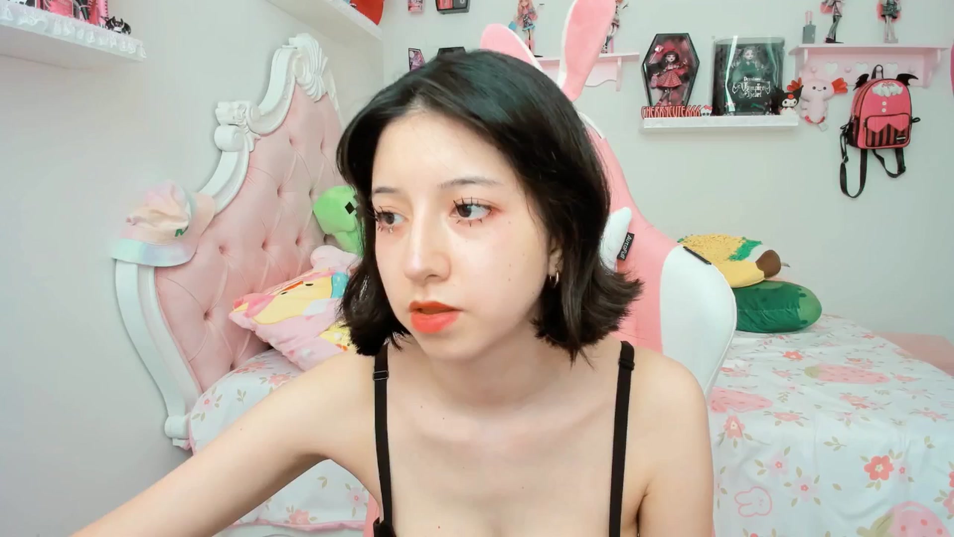 Gallery image thumbnail from Cherrycute666's myfreecams stream on, 09/02/2025, 21:38 image 20 of 20