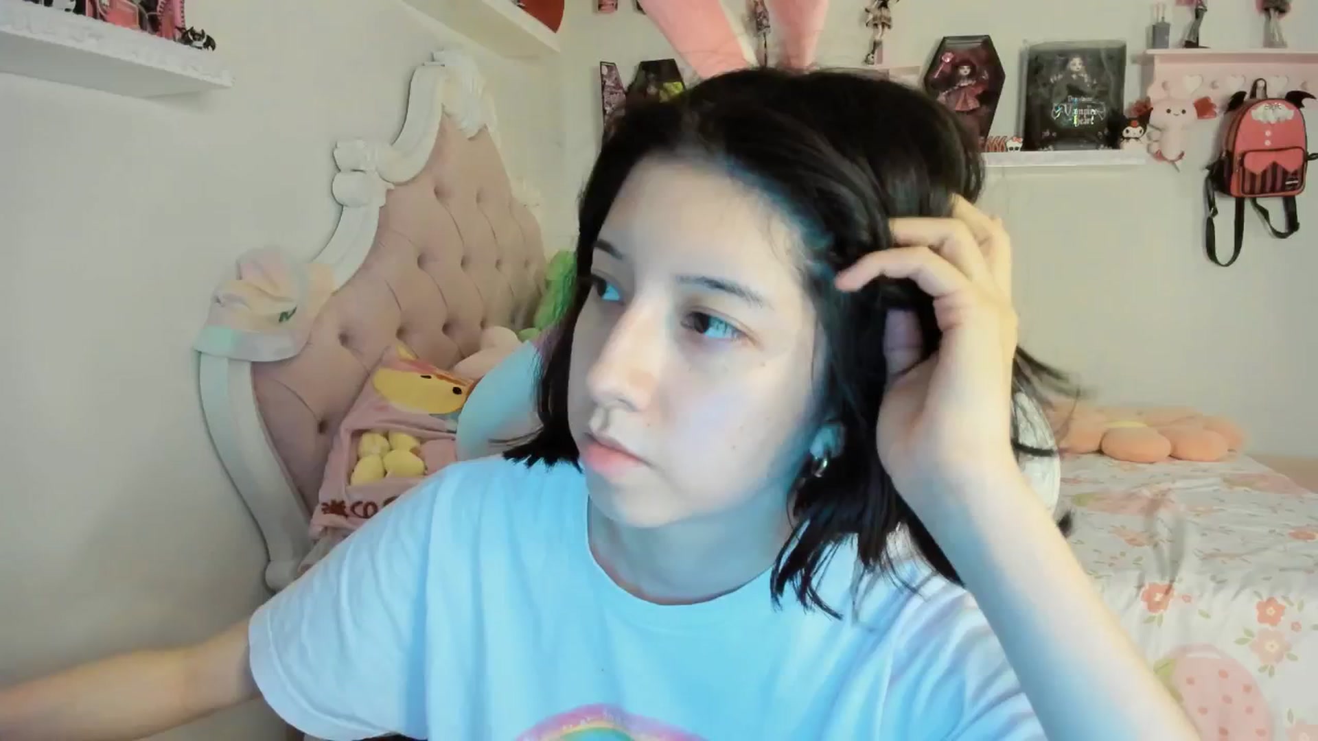 Gallery image thumbnail from Cherrycute666's myfreecams stream on, 09/05/2025, 06:22 image 1 of 20