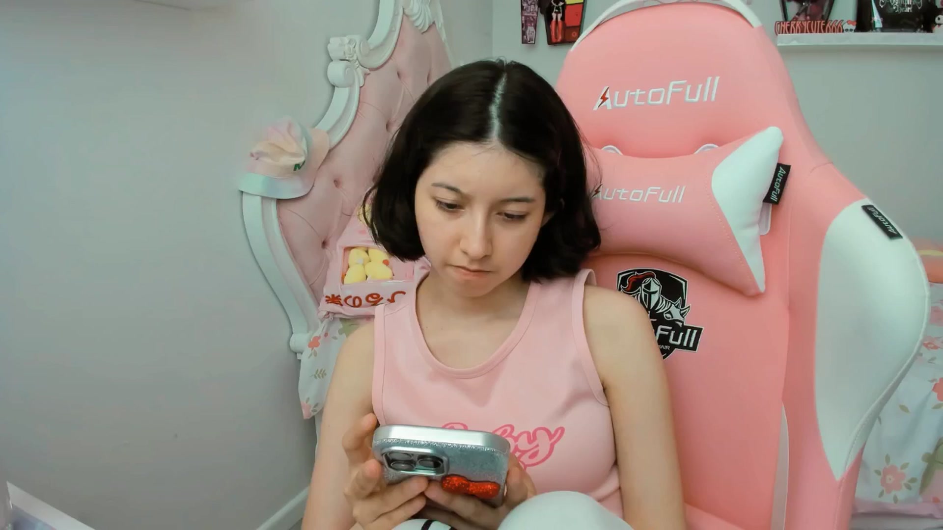 Gallery image thumbnail from Cherrycute666's myfreecams stream on, 09/05/2025, 21:19 image 8 of 20