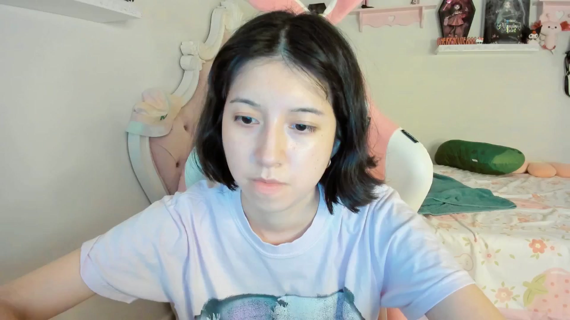 Gallery image thumbnail from Cherrycute666's myfreecams stream on, 09/06/2025, 09:59 image 20 of 20