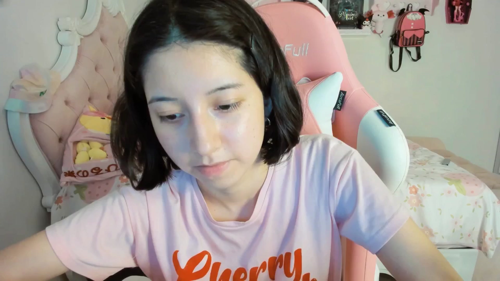 Gallery image thumbnail from Cherrycute666's myfreecams stream on, 09/07/2025, 04:57 image 20 of 20