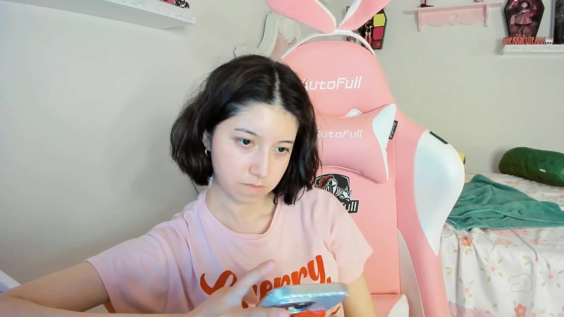 Gallery image thumbnail from Cherrycute666's myfreecams stream on, 09/07/2025, 04:57 image 11 of 20