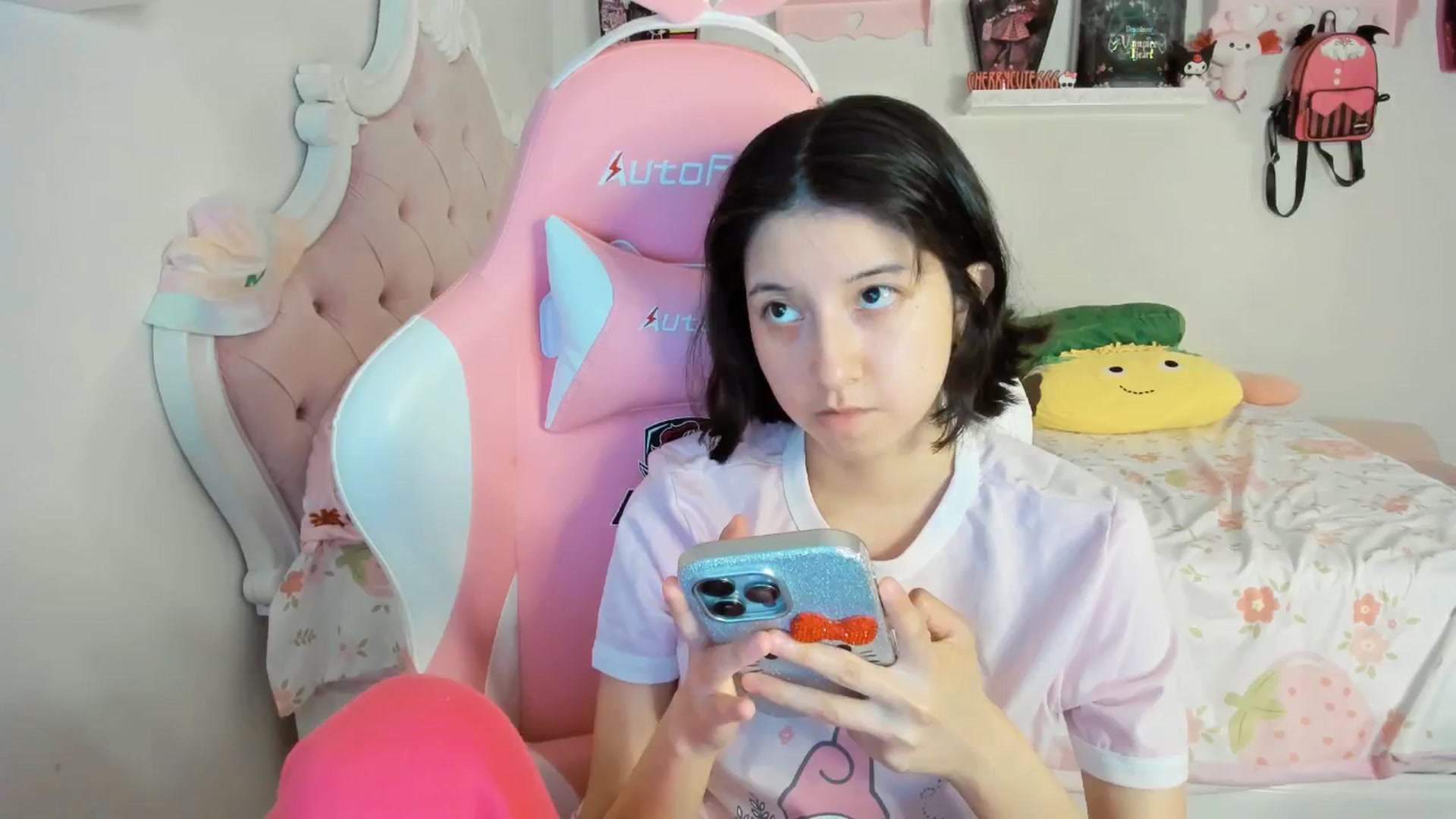 Gallery image thumbnail from Cherrycute666's myfreecams stream on, 09/07/2025, 08:47 image 9 of 20
