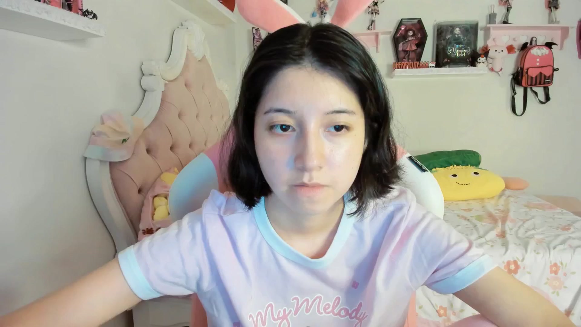 Gallery image thumbnail from Cherrycute666's myfreecams stream on, 09/07/2025, 08:47 image 16 of 20
