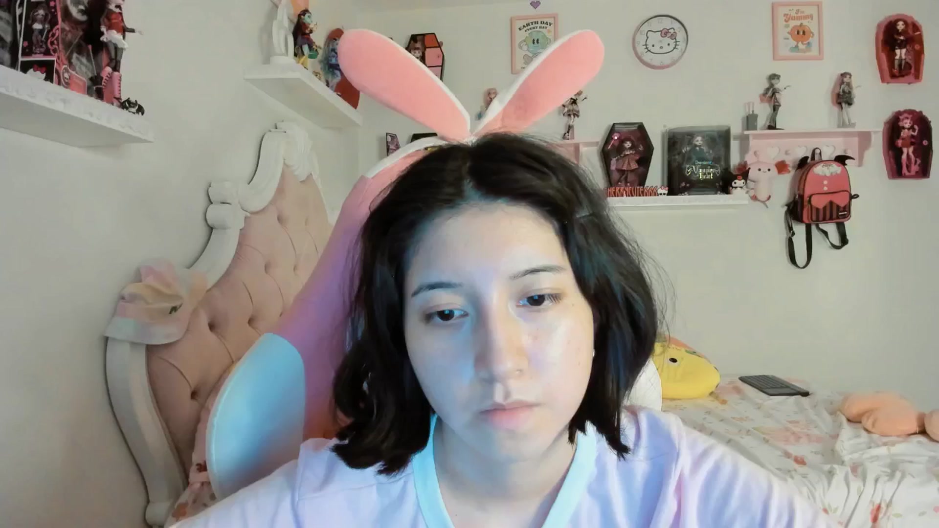 Gallery image thumbnail from Cherrycute666's myfreecams stream on, 09/08/2025, 06:39 image 3 of 20