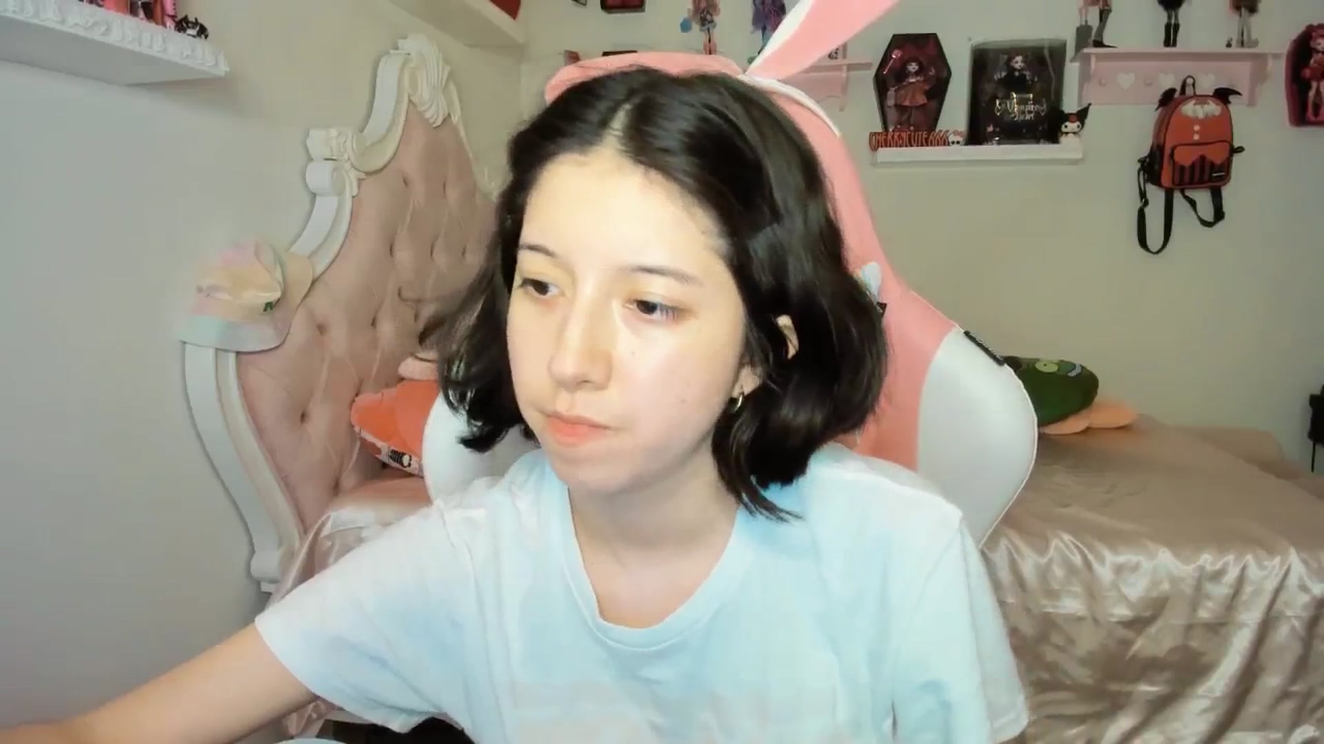 Gallery image thumbnail from Cherrycute666's myfreecams stream on, 09/12/2025, 04:28 image 19 of 20