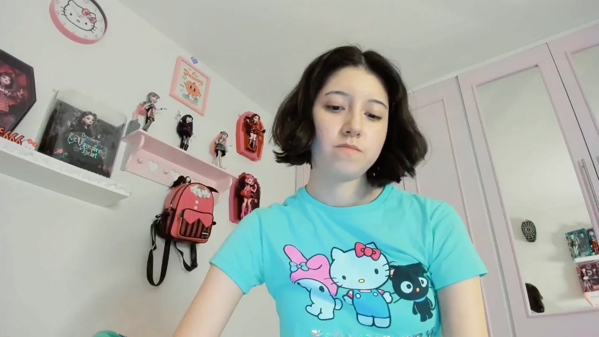 Gallery image thumbnail from Cherrycute666's myfreecams stream on, 09/13/2025, 05:05 image 12 of 20