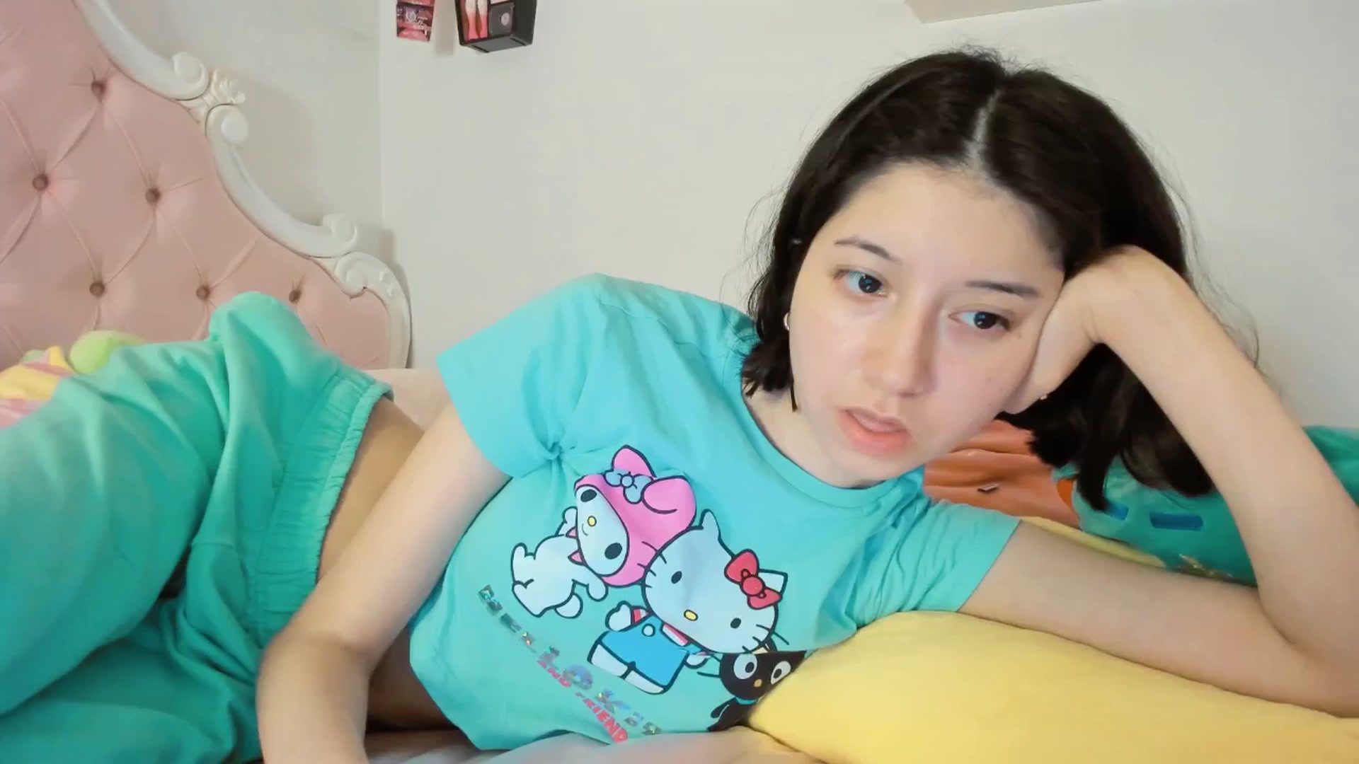 Gallery image thumbnail from Cherrycute666's myfreecams stream on, 09/13/2025, 05:05 image 7 of 20
