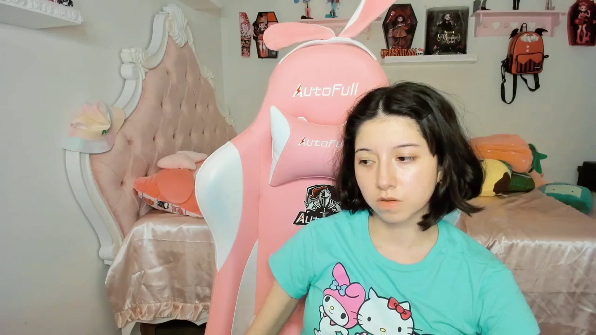 Gallery image thumbnail from Cherrycute666's myfreecams stream on, 09/13/2025, 08:57 image 20 of 20