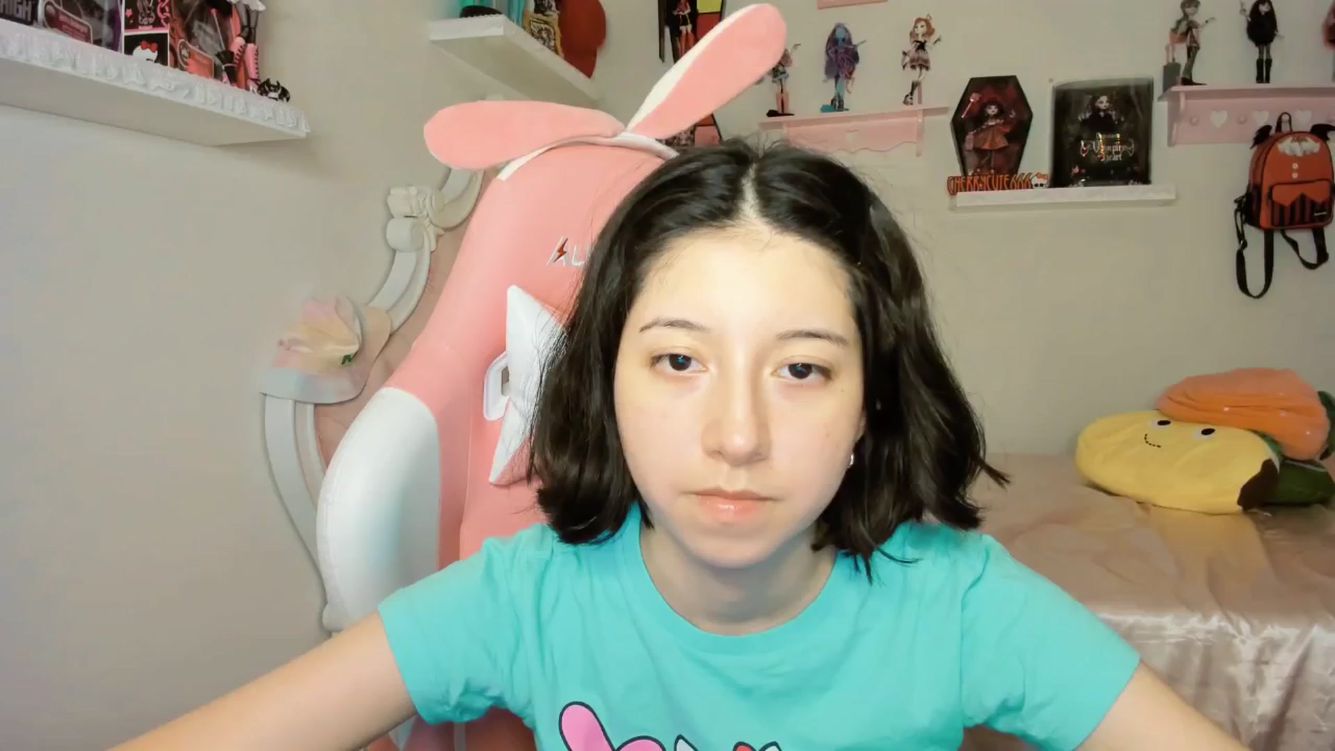 Gallery image thumbnail from Cherrycute666's myfreecams stream on, 09/13/2025, 08:57 image 5 of 20