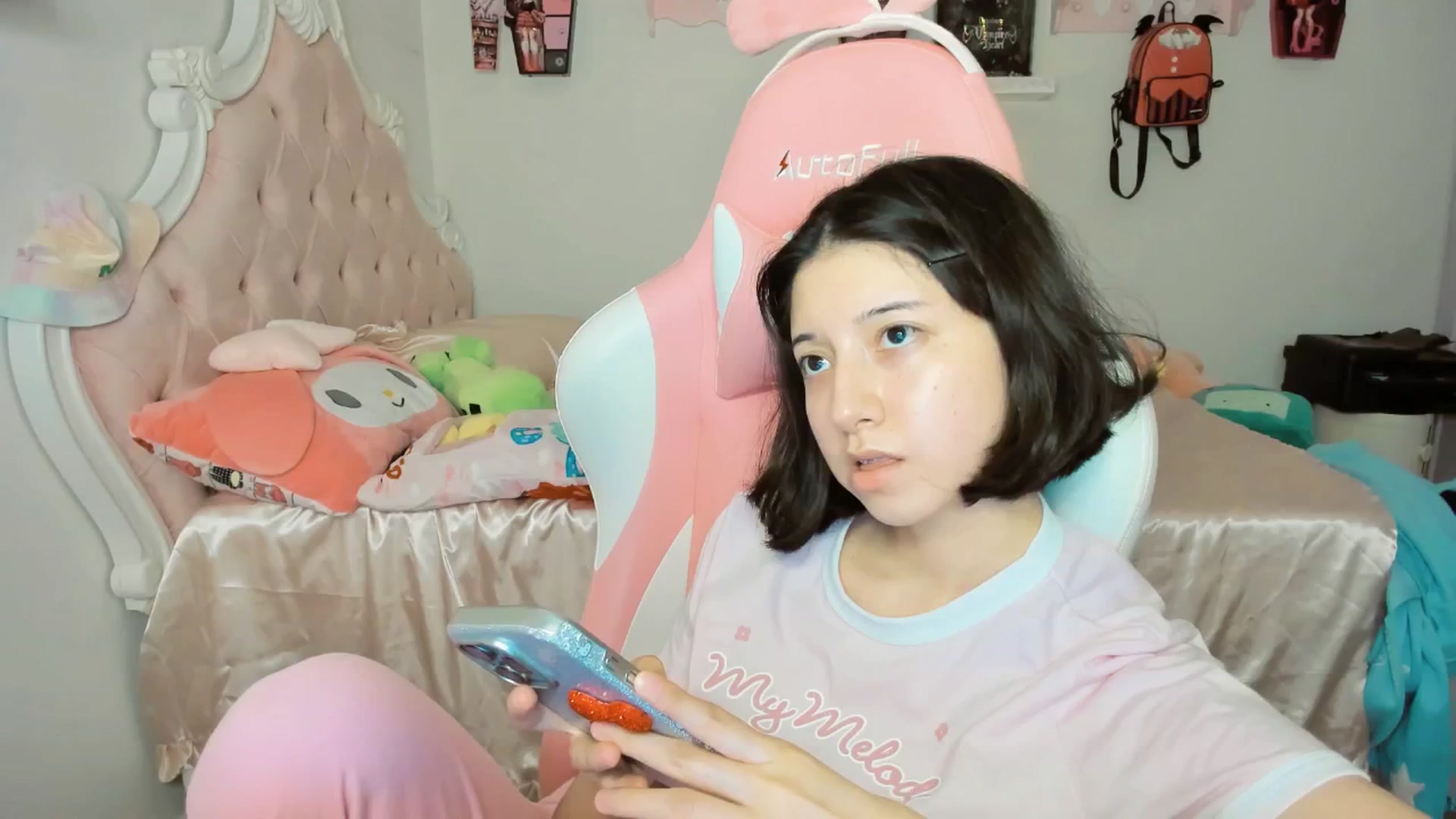 Gallery image thumbnail from Cherrycute666's myfreecams stream on, 09/14/2025, 07:49 image 1 of 20