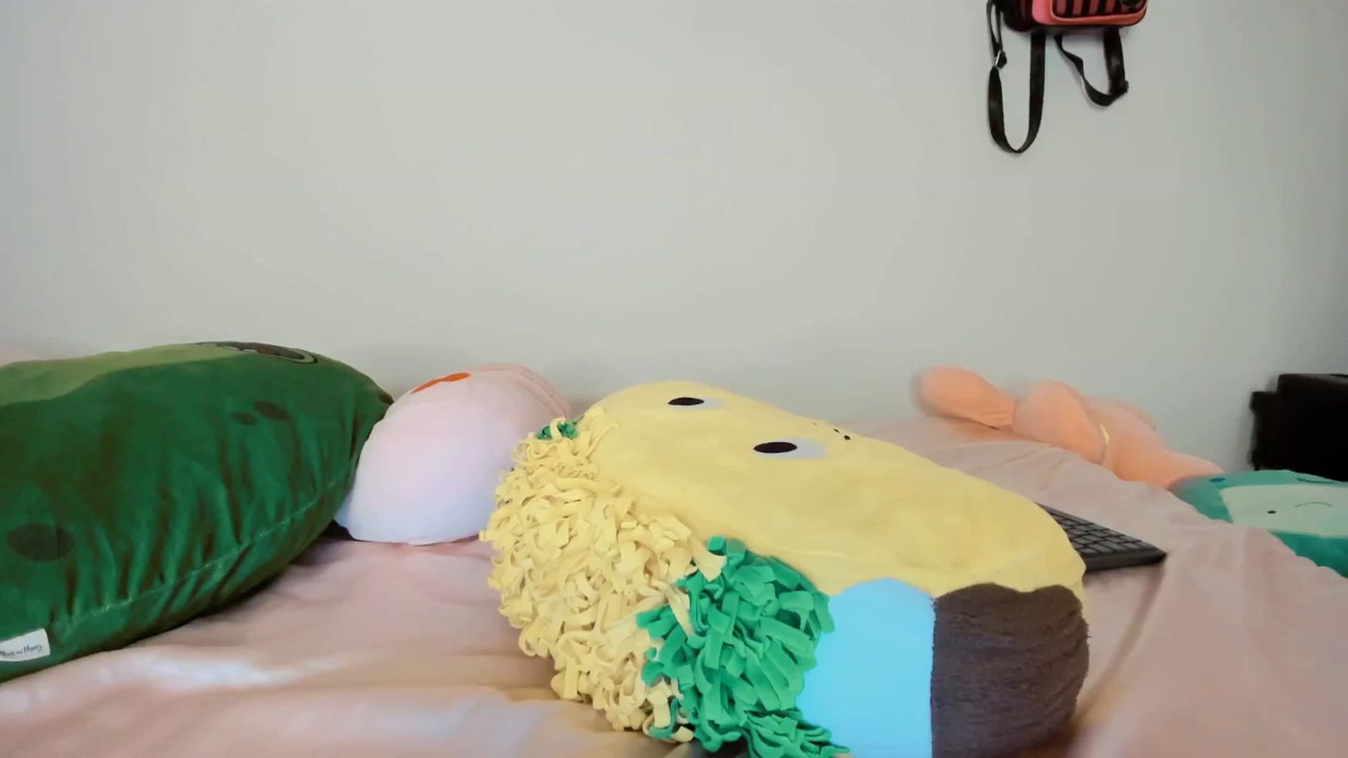 Gallery image thumbnail from Cherrycute666's myfreecams stream on, 09/14/2025, 07:49 image 14 of 20
