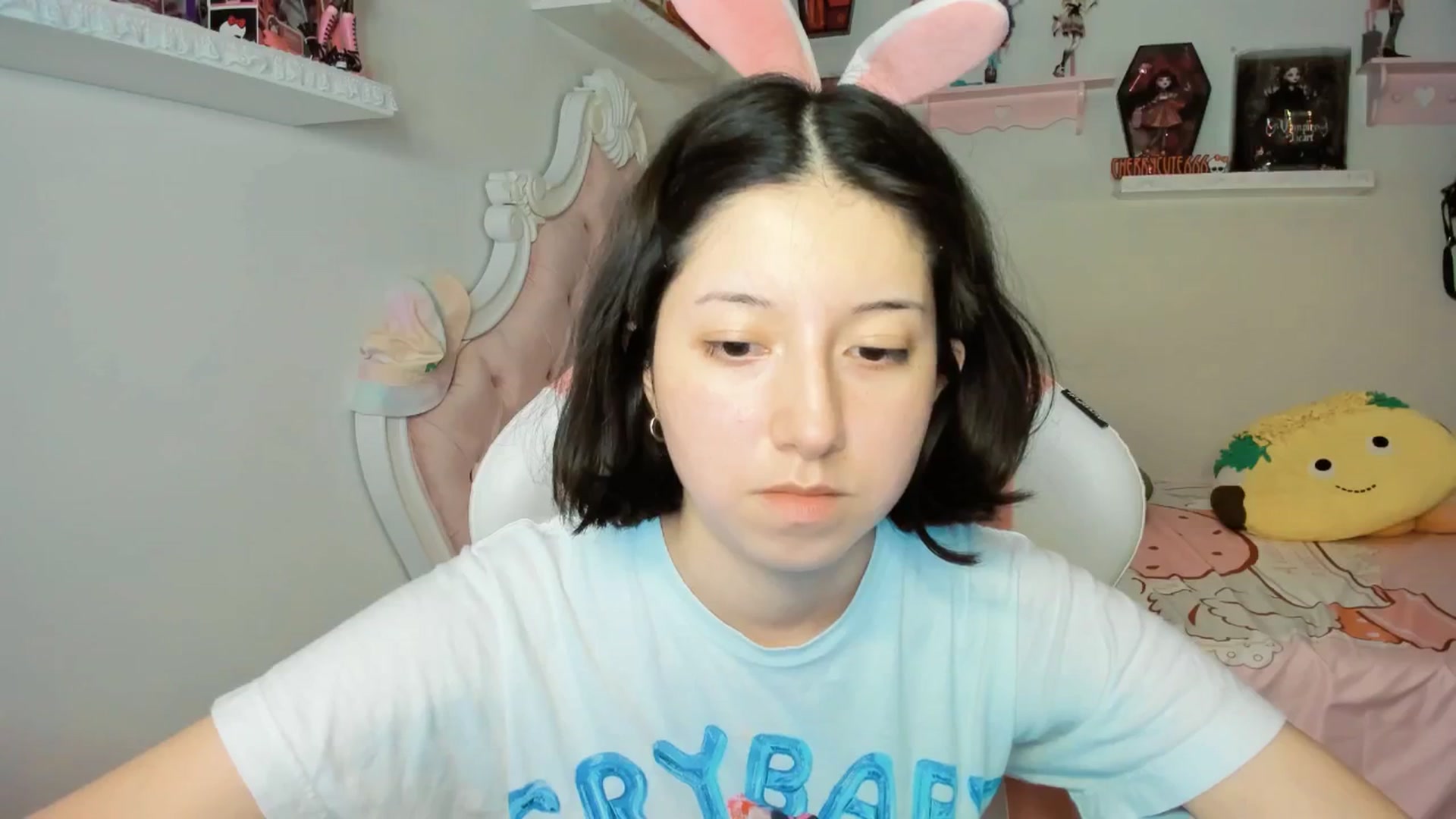 Gallery image thumbnail from Cherrycute666's myfreecams stream on, 09/20/2025, 05:26 image 11 of 20