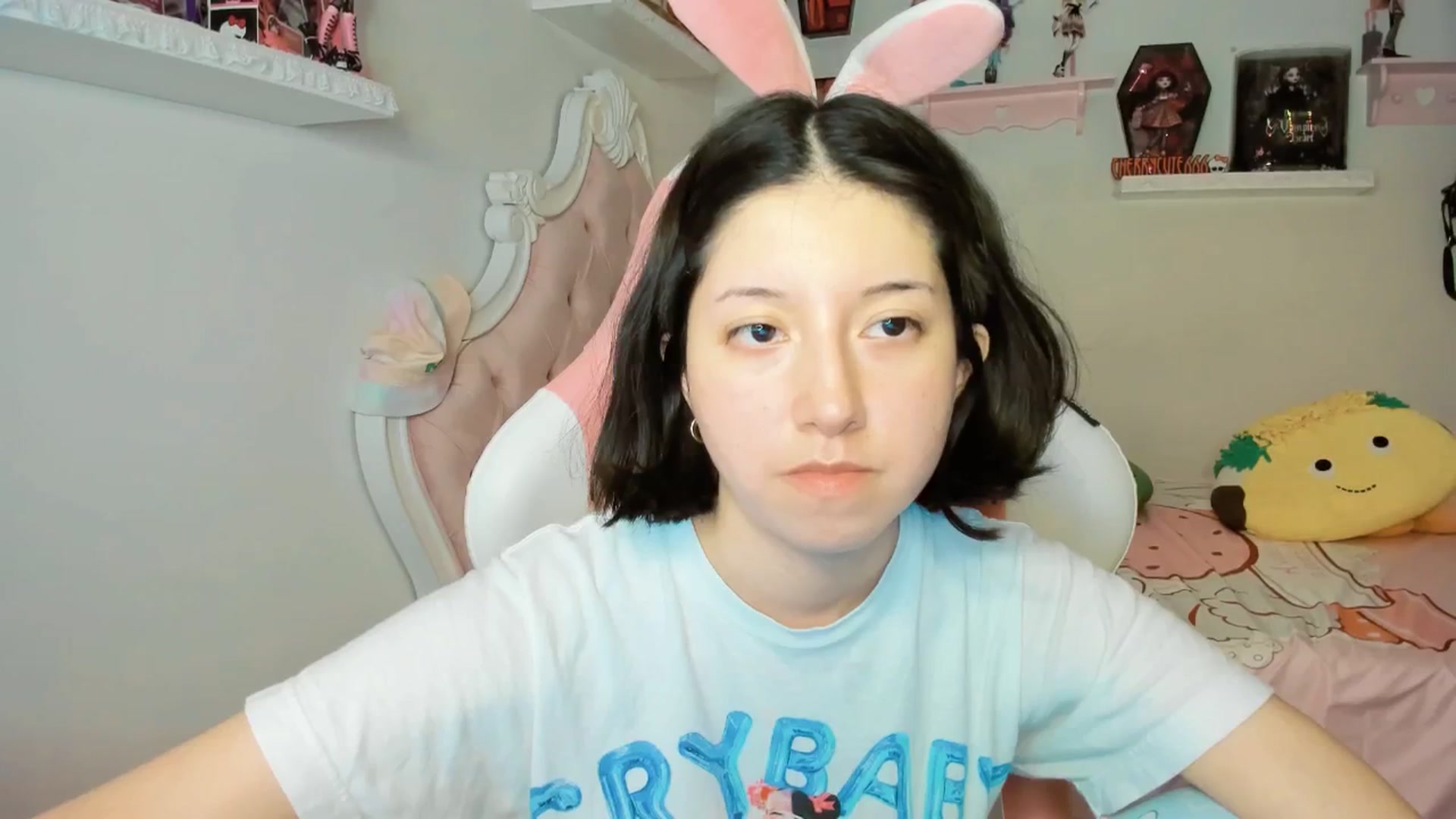 Gallery image thumbnail from Cherrycute666's myfreecams stream on, 09/20/2025, 05:26 image 12 of 20