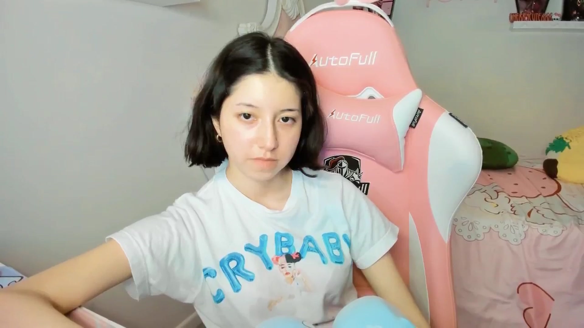 Gallery image thumbnail from Cherrycute666's myfreecams stream on, 09/20/2025, 05:26 image 19 of 20
