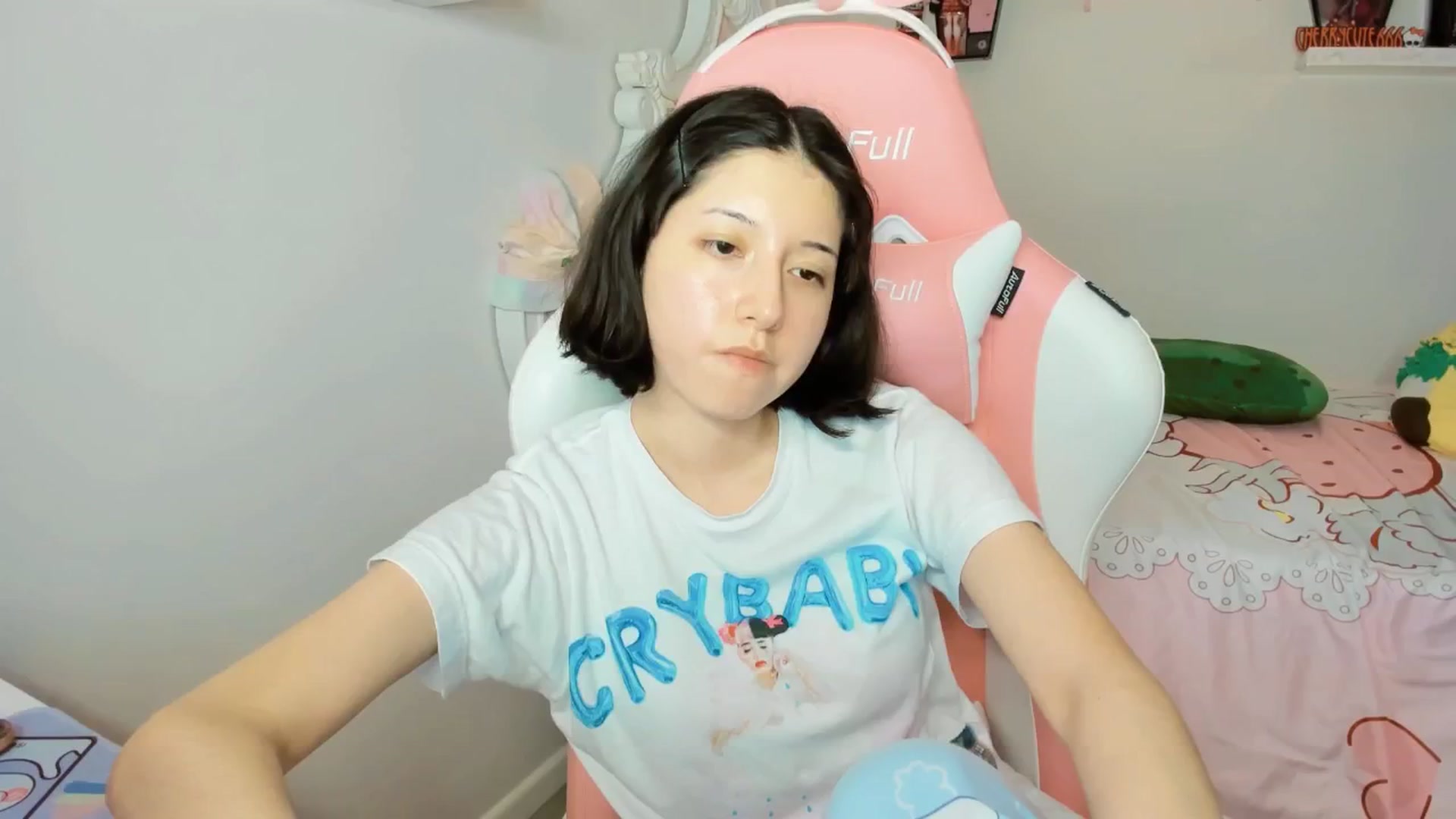 Gallery image thumbnail from Cherrycute666's myfreecams stream on, 09/20/2025, 08:01 image 2 of 20