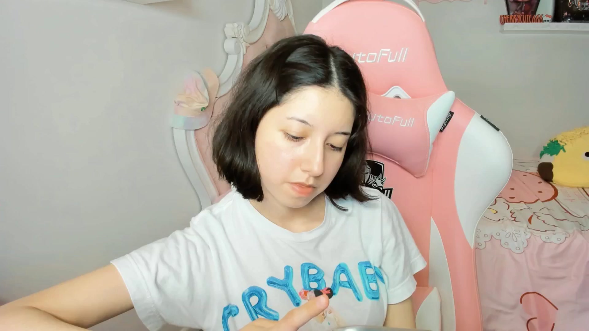 Gallery image thumbnail from Cherrycute666's myfreecams stream on, 09/20/2025, 08:01 image 8 of 20