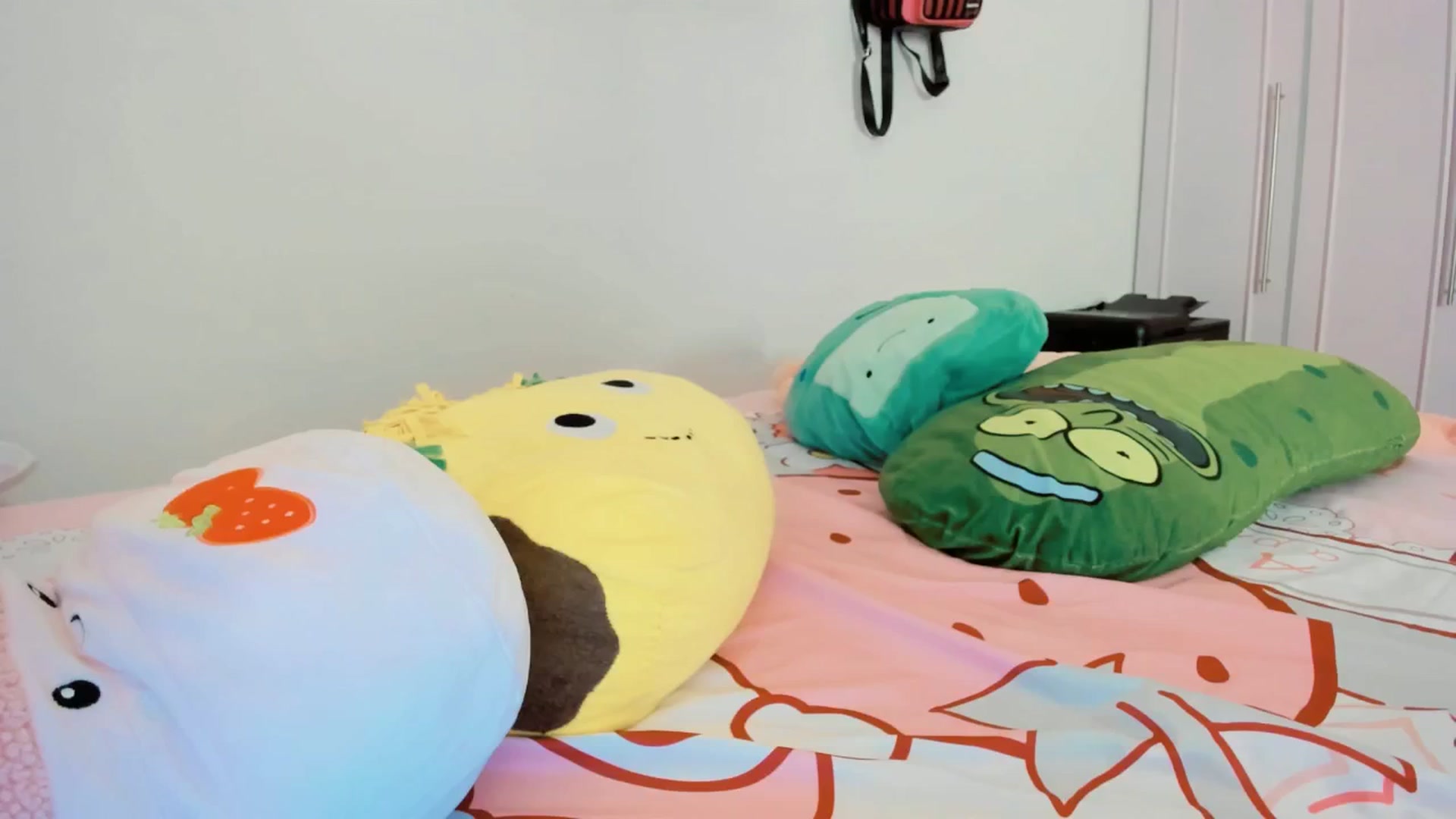 Gallery image thumbnail from Cherrycute666's myfreecams stream on, 09/21/2025, 03:46 image 5 of 20