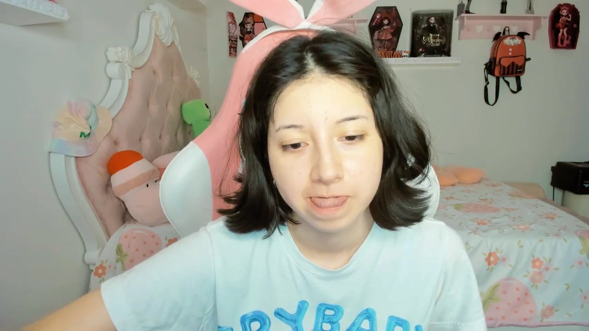 Gallery image thumbnail from Cherrycute666's myfreecams stream on, 09/26/2025, 05:42 image 20 of 20