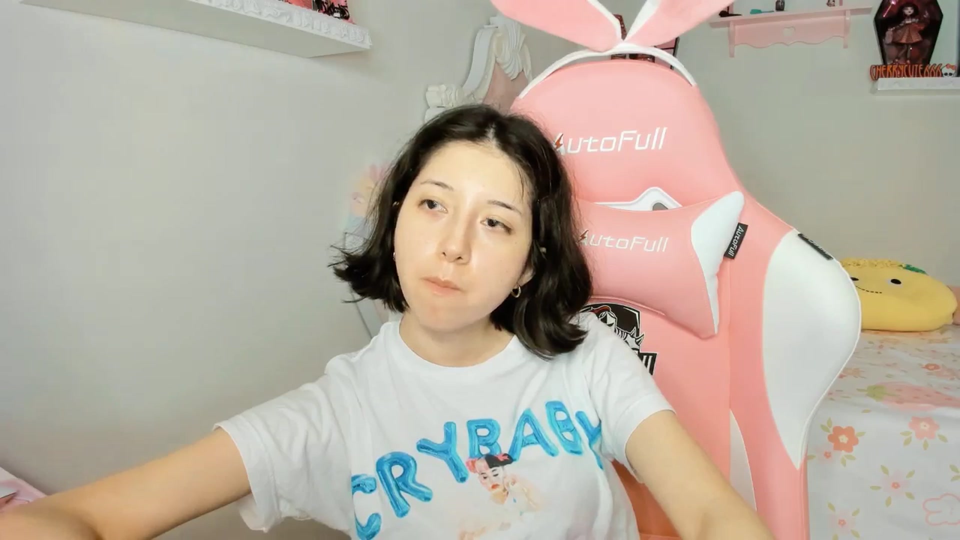 Gallery image thumbnail from Cherrycute666's myfreecams stream on, 09/26/2025, 05:42 image 7 of 20