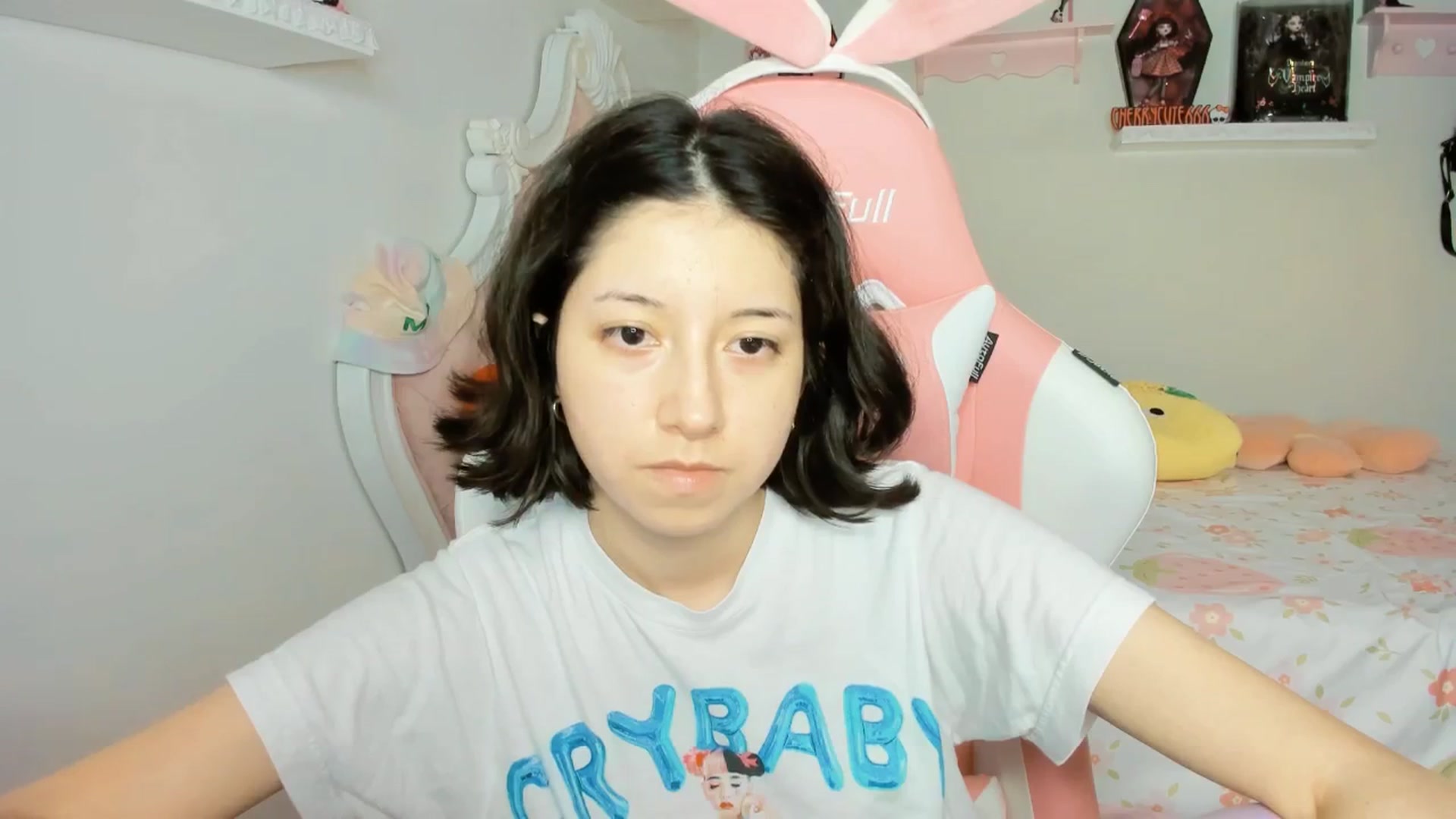 Gallery image thumbnail from Cherrycute666's myfreecams stream on, 09/26/2025, 06:30 image 9 of 20