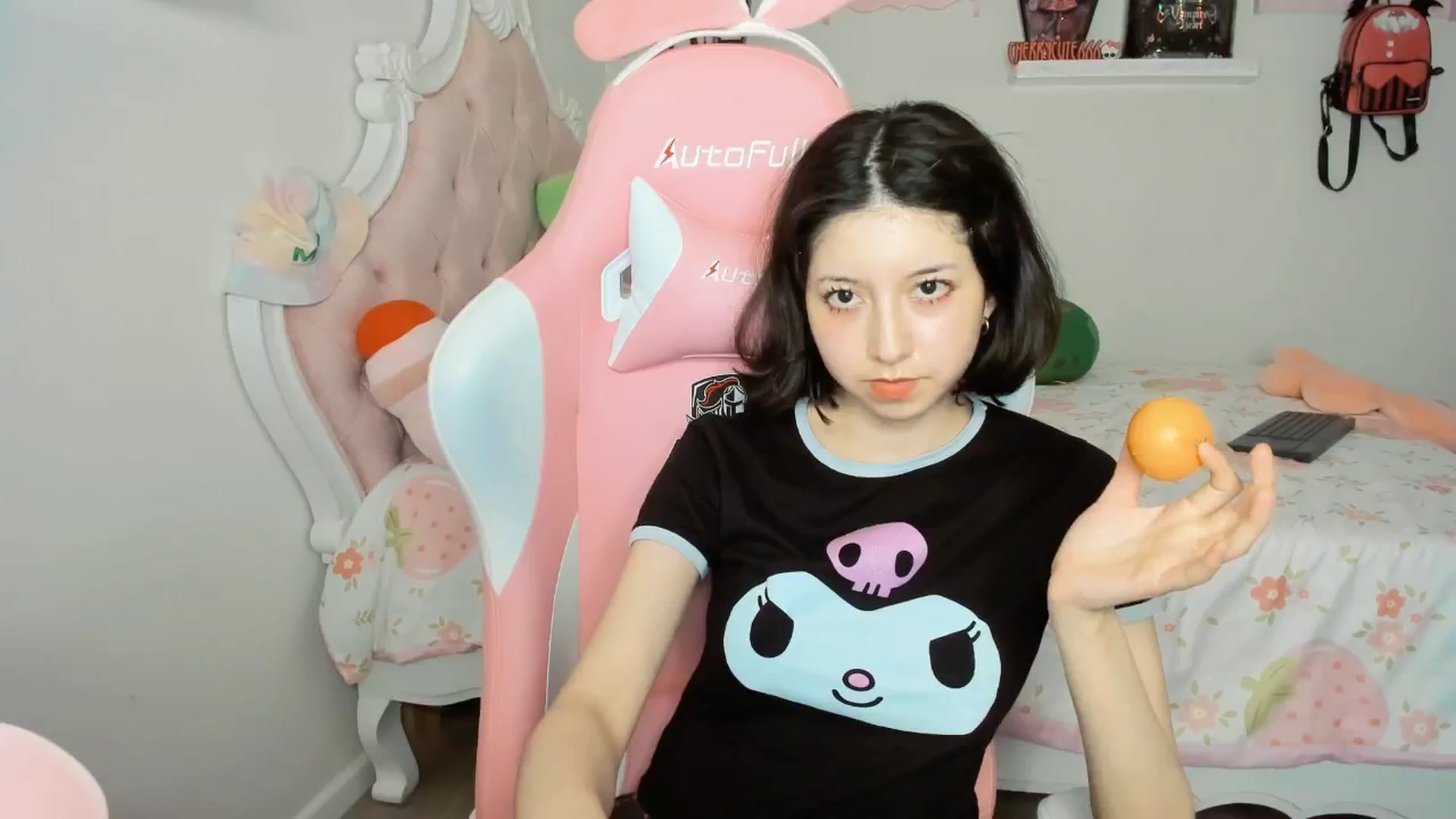Gallery image thumbnail from Cherrycute666's myfreecams stream on, 09/27/2025, 09:34 image 15 of 20