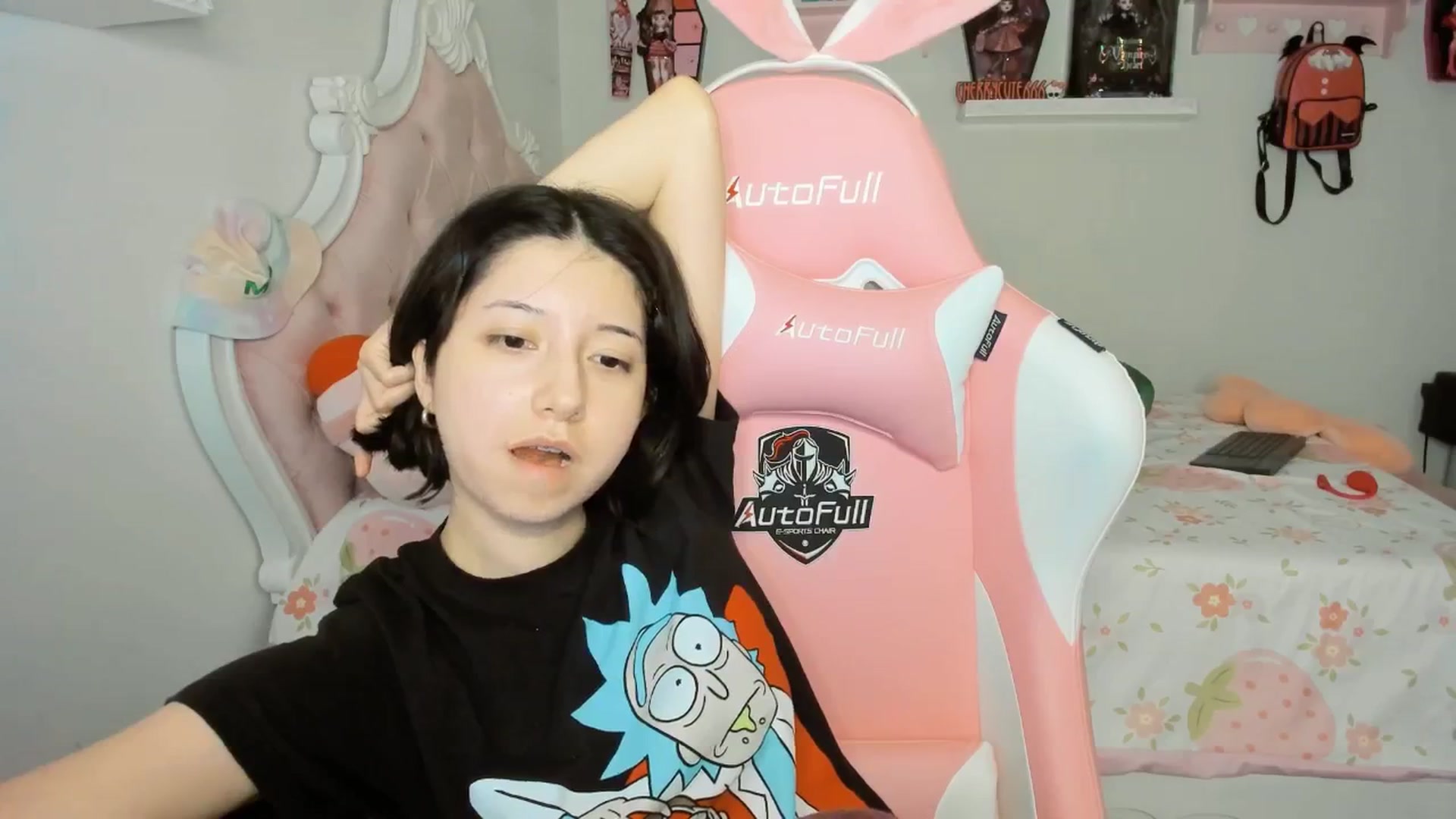 Gallery image thumbnail from Cherrycute666's myfreecams stream on, 09/28/2025, 02:23 image 16 of 20