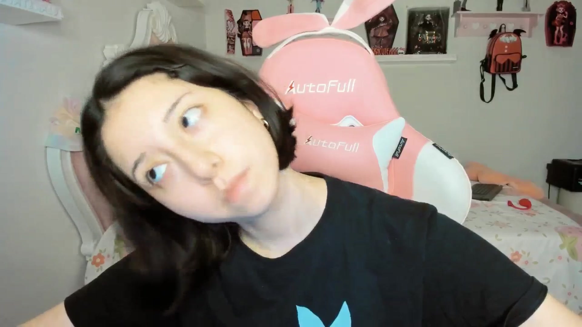 Gallery image thumbnail from Cherrycute666's myfreecams stream on, 09/28/2025, 02:23 image 14 of 20