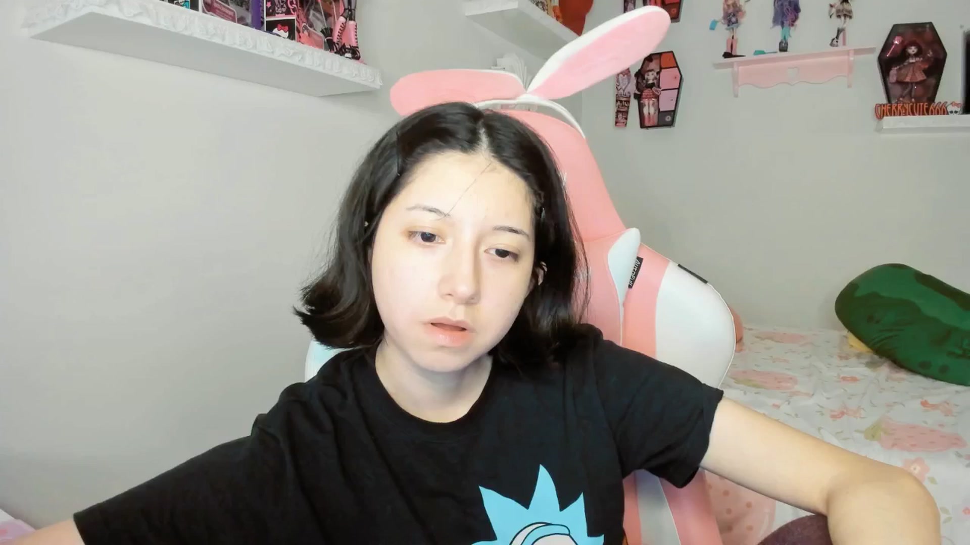 Gallery image thumbnail from Cherrycute666's myfreecams stream on, 09/28/2025, 02:23 image 5 of 20